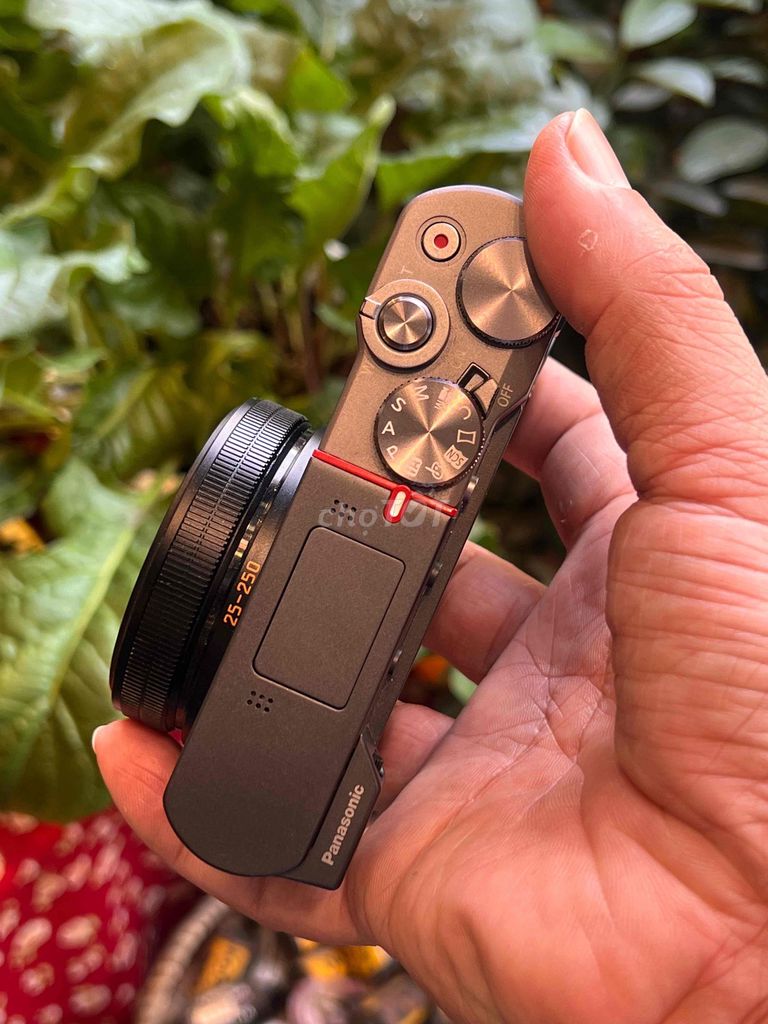 Lumix TZ100  Như mới. Mua bán Máy ảnh, Máy quay tại Quận Hải Châu Đà Nẵng được đăng bởi Công hình 1