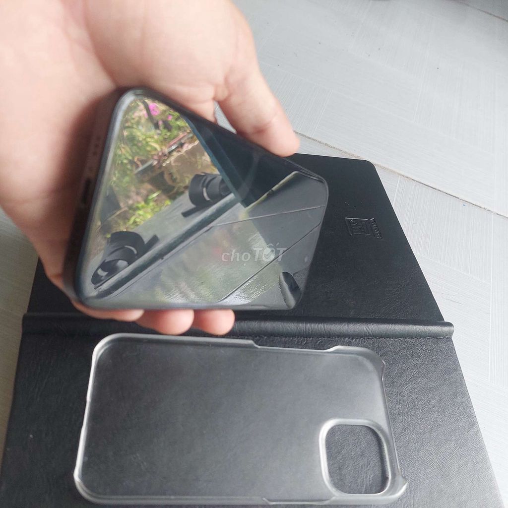 iPhone 15 Đen. Mua bán Điện thoại tại Quận Bình Tân Tp Hồ Chí Minh được đăng bởi a hào hình 1