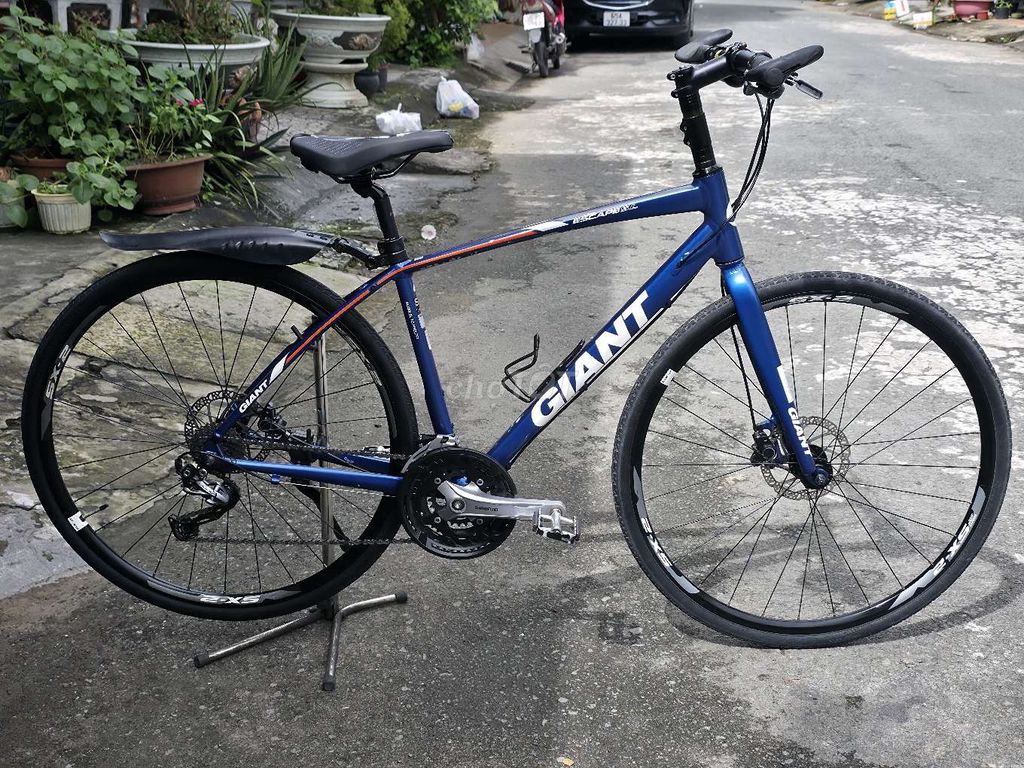 Xe đạp thể thao Giant. Mua bán Xe đạp tại Quận Ninh Kiều Cần Thơ được đăng bởi Sơn Đinh hình 1