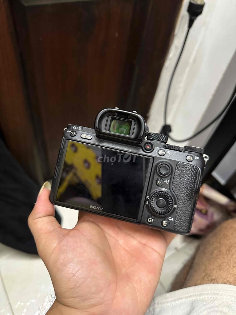Máy ảnh Sony A7 III Đen kèm len tamron 28-75 G2. Mua bán Máy ảnh, Máy quay tại Quận 12 Tp Hồ Chí Minh được đăng bởi Nguyễn Thanh Luân hình 1