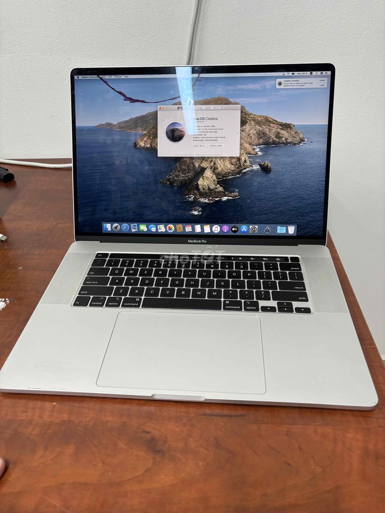 macbook pro 16" 2019 i9 giá ve chai