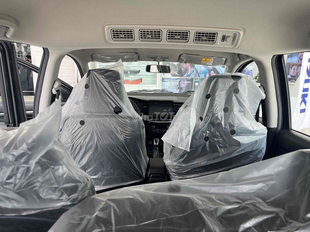 Suzuki XL7 Black Edition đặc biệt LIÊN HỆ ĐĂT XE. Mua bán Ô tô tại Quận 12 Tp Hồ Chí Minh được đăng bởi SUZUKI VIỆT LONG  hình 11