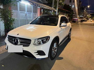 Mercedes Benz GLC 2017 300 4Matic - 30500 km. Mua bán Ô tô tại Quận 10 Tp Hồ Chí Minh được đăng bởi Thoại Minh Huỳnh
