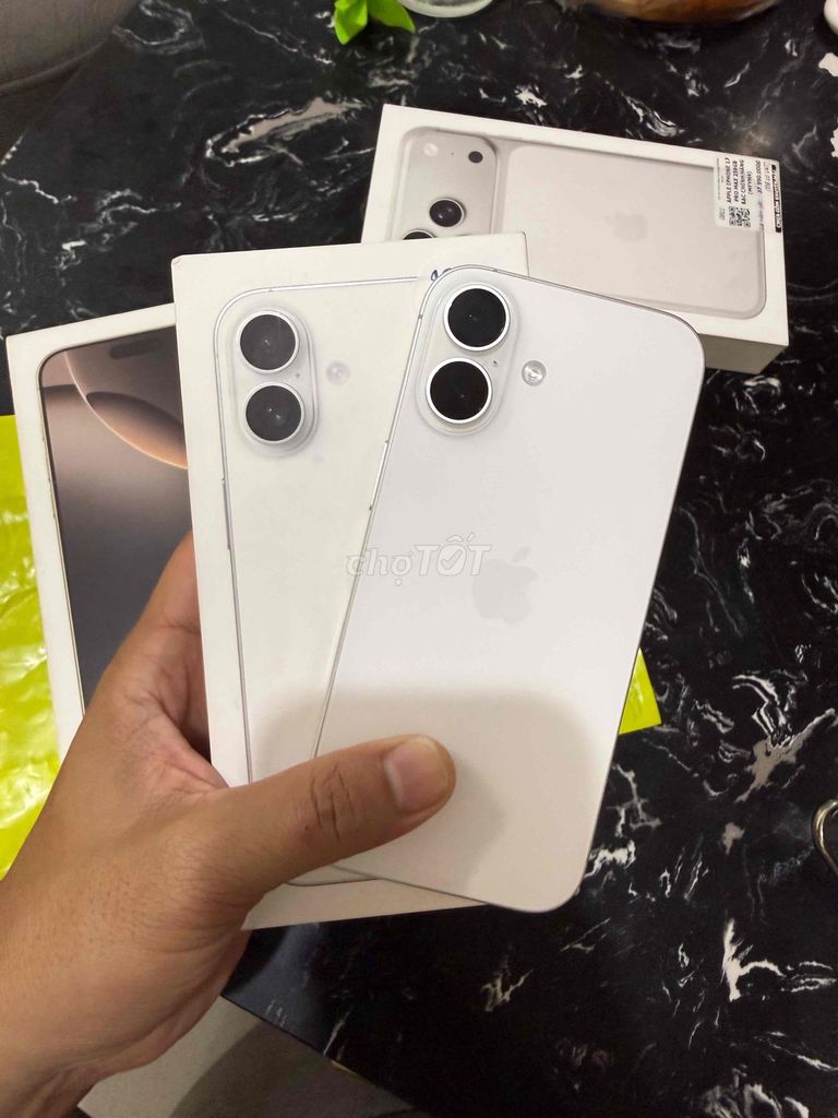 iphone 17 256 trắng ZPA. Mua bán Điện thoại tại Quận Tân Phú Tp Hồ Chí Minh được đăng bởi hoàng quý hình 1