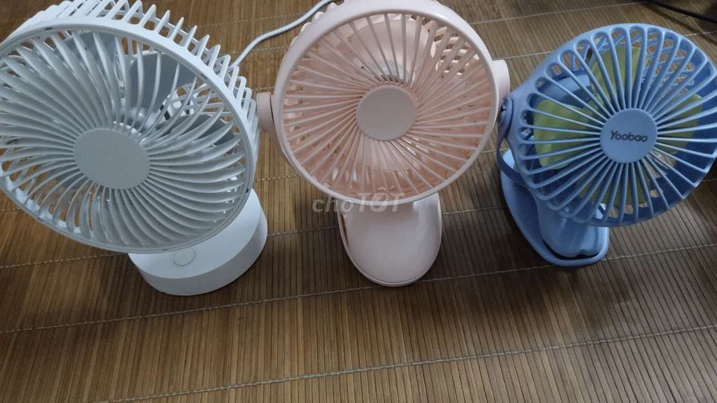 Quạt điện Trắng Điện 5V Đã sử dụng. Mua bán Quạt tại Quận Hoàng Mai Hà Nội được đăng bởi Dũng hình 1