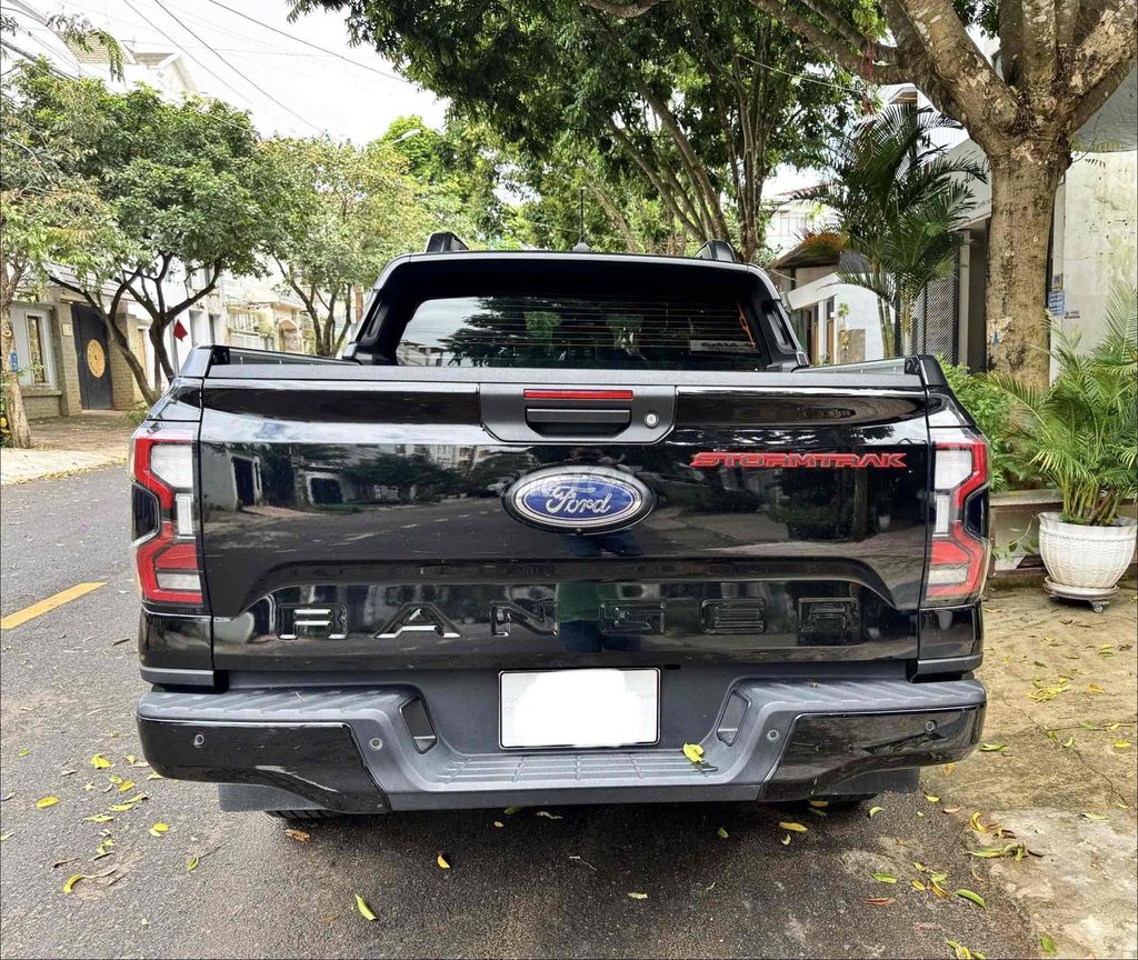 Ford Stormtrak 2025 4x4 Đen 16.000km. Mua bán Ô tô tại Quận 12 Tp Hồ Chí Minh được đăng bởi Toàn Thắng Xe Ford  hình 5