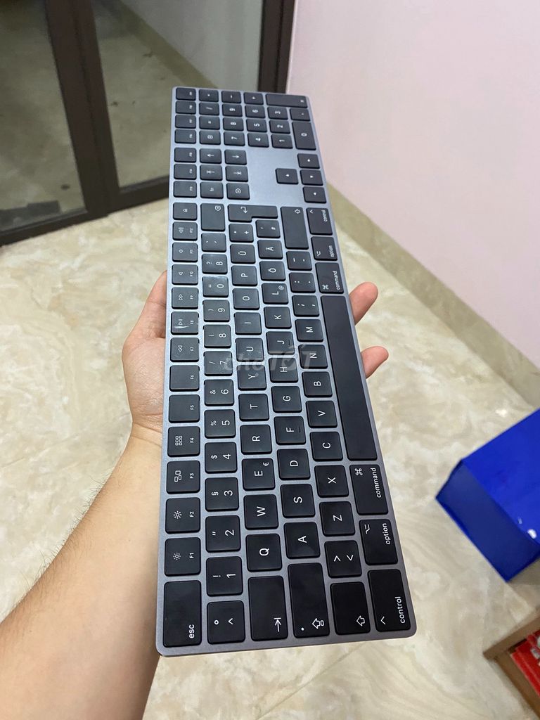 0949195543 - Thừa cả phím apple Keyboard magic2