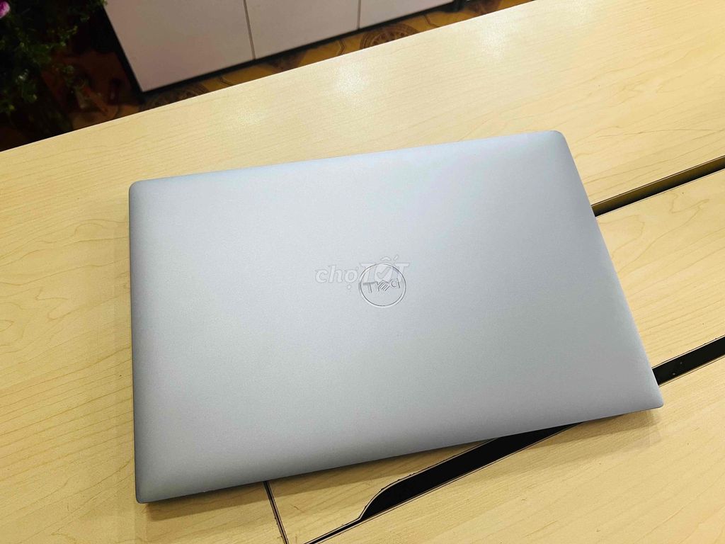 Dell Pre 5540 giá rẻ như 5530