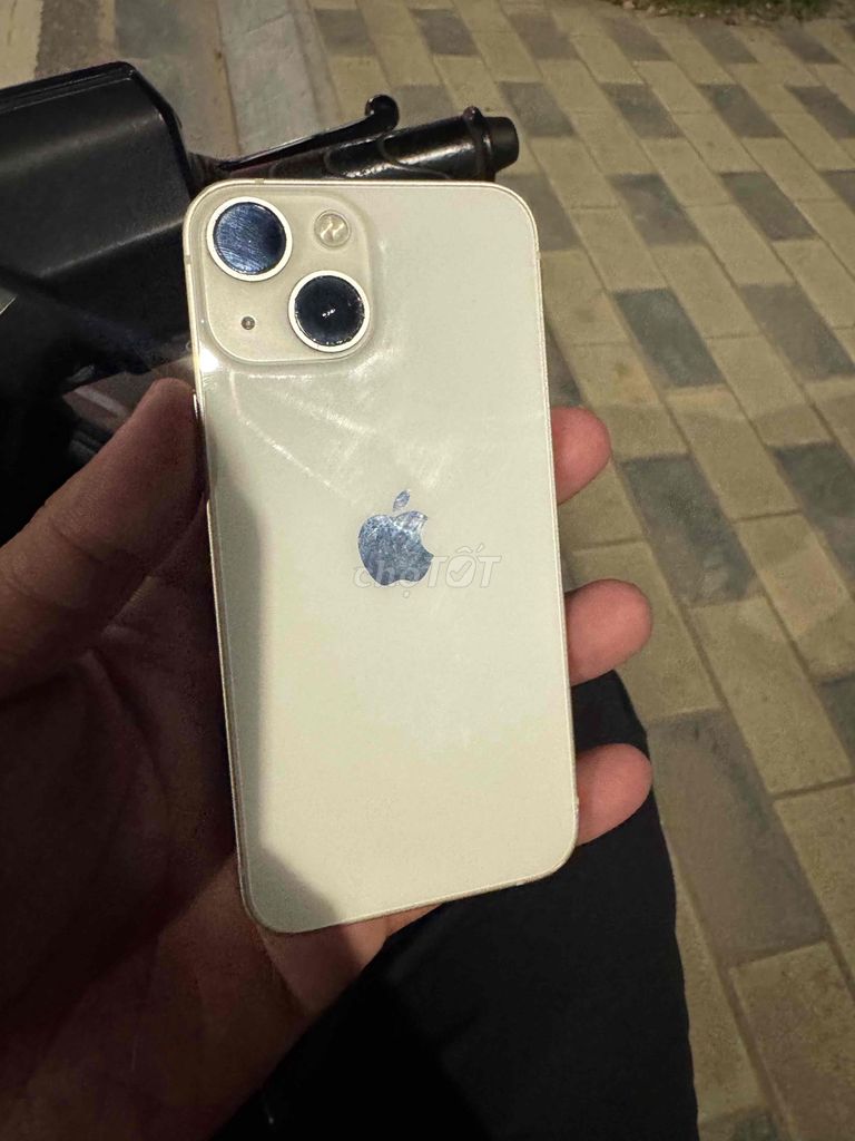 Apple iPhone 13 mini 256GB Trắng Đã sử dụng. Mua bán Điện thoại tại Quận Tây Hồ Hà Nội được đăng bởi Hưng hình 1
