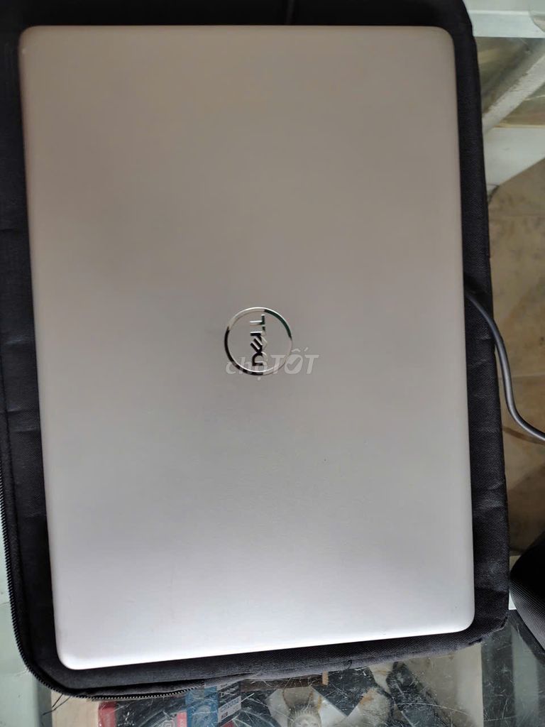Dell Vostr***0U 13.3 inch 8GB/256GB Bạc. Mua bán Laptop tại Thành phố Bắc Ninh Bắc Ninh được đăng bởi MÁY TÍNH LAPTOP MÁY IN hình 1