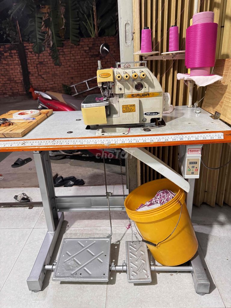 Máy vắt sổ Siruba 4 chỉ máy chính hãng. Mua bán Đồ chuyên dụng, Giống nuôi trồng tại Thành phố Thuận An Bình Dương được đăng bởi linh kiện loa kéo  hình 1