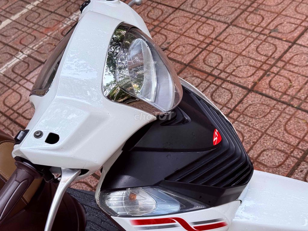 Honda Sh mode cbs 2021 Белый, в отличном состоянии