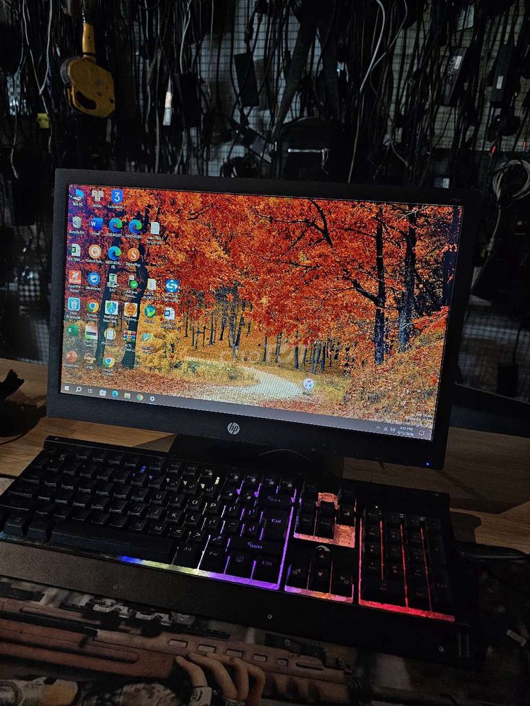 Màn hình HP LED 19 inch Đen. Mua bán Phụ kiện (Màn hình, Chuột...) tại Thành phố Hội An Quảng Nam được đăng bởi ĐÀ NẴNG COMPUTER hình 1
