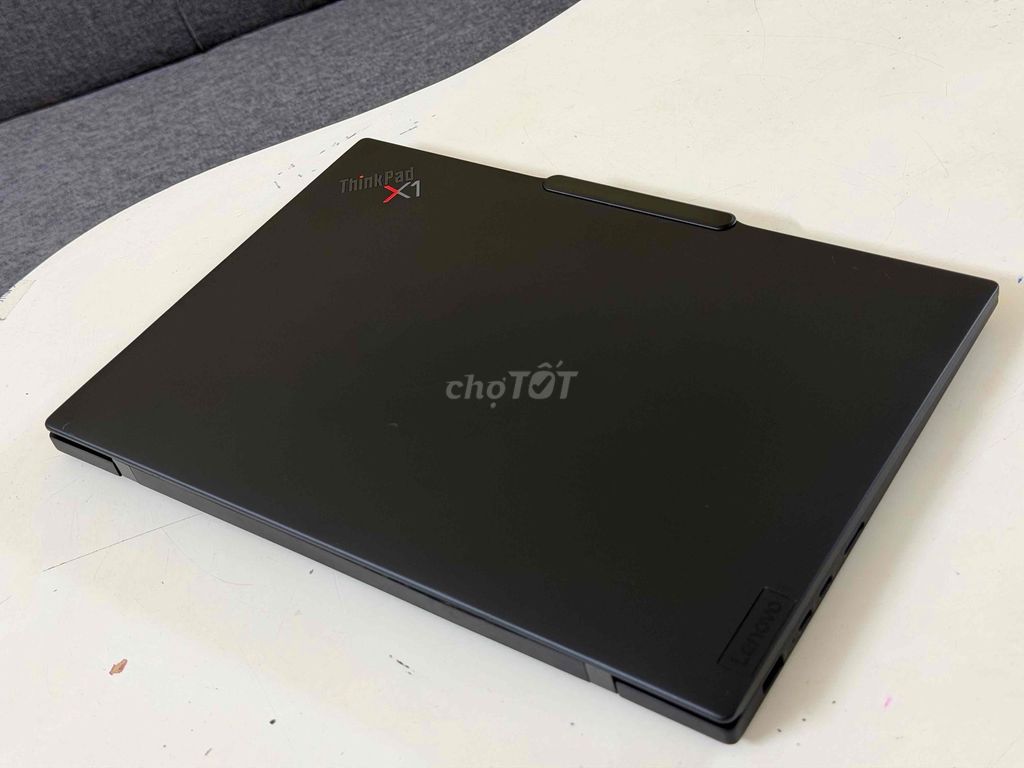 Thinkpad X1 Carbon G12 U7 165U 32 1T 14" Touch W11. Mua bán Laptop tại Quận Ba Đình Hà Nội được đăng bởi Tùng Lê hình 1