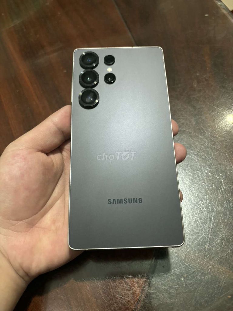 Samsung S25 Ultra 12GB 256GB Xám. Mua bán Điện thoại tại Thành phố Biên Hòa Đồng Nai được đăng bởi Nguyễn Minh Hiếu hình 1