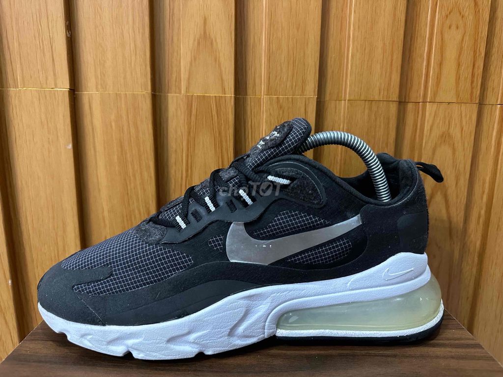 Giày Nike size 40.5 chính hãng mới keng zin 98%