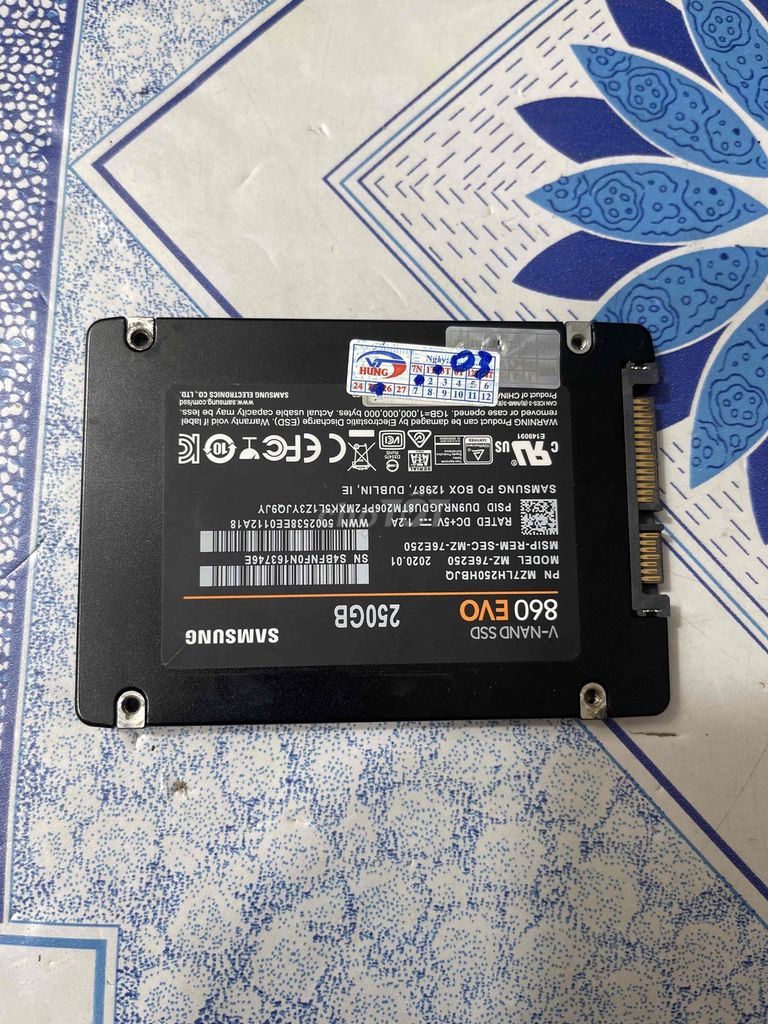 ổ cứng Samssung SSD 250G sức khỏe good