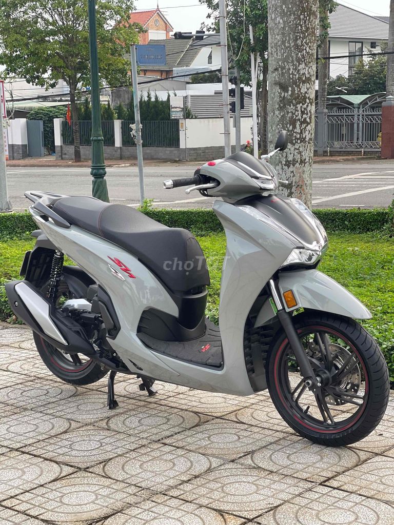 Sh 350i 2023 máy Thái Siêu Lướt Zin Keng 👍🔥🇹🇭. Mua bán Xe máy tại Huyện Châu Đức Bà Rịa - Vũng Tàu được đăng bởi Xe Máy Thành Lộc 72 hình 2