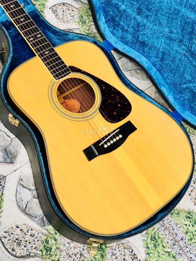 Guitar Yamaha FG-351 kèm hộp zin Yamaha. Mua bán Nhạc cụ tại Quận Bình Tân Tp Hồ Chí Minh được đăng bởi Anh Trần hình 1