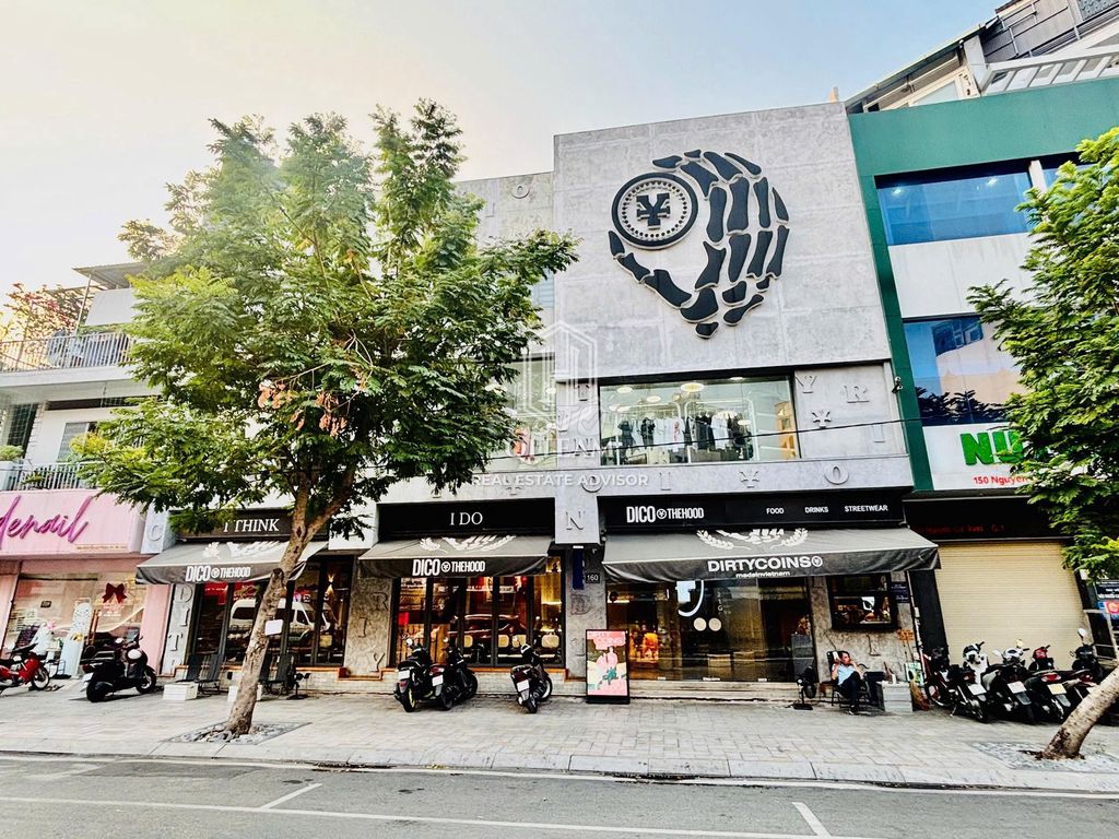 Măt tiền Nguyễn Cư Trinh, Quận 1 (Ngang 17m)