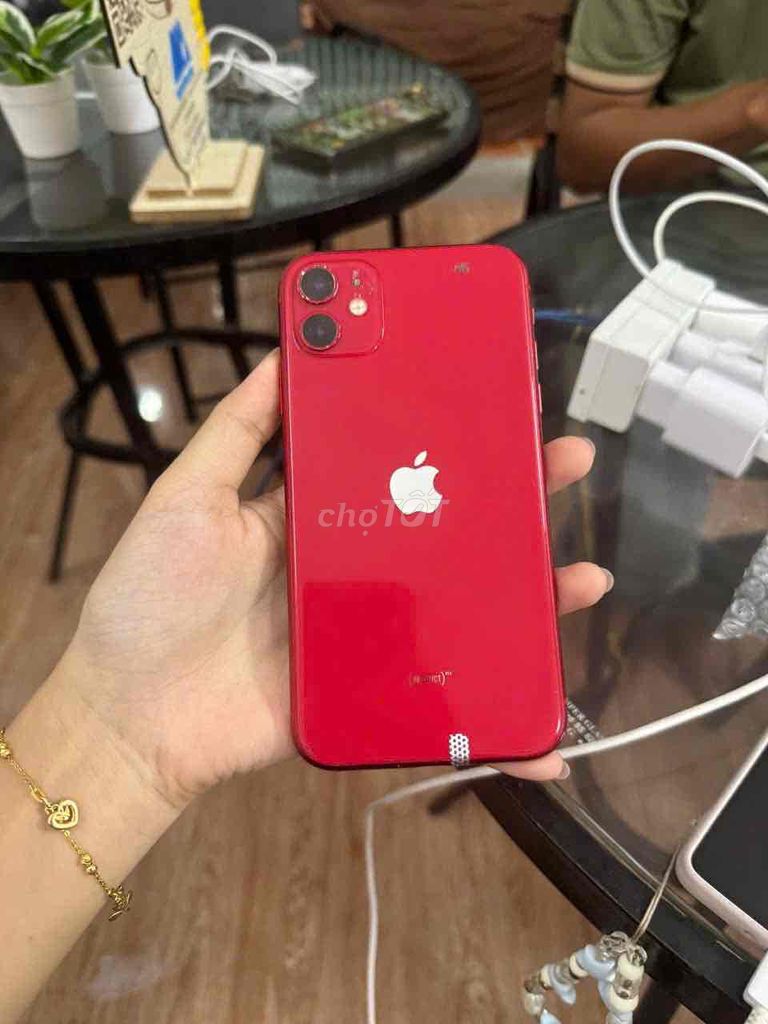 ip11,64g,mất face,pin 100,sim ok. Mua bán Điện thoại tại Thành phố Thủ Dầu Một Bình Dương được đăng bởi Phước Mobile hình 1