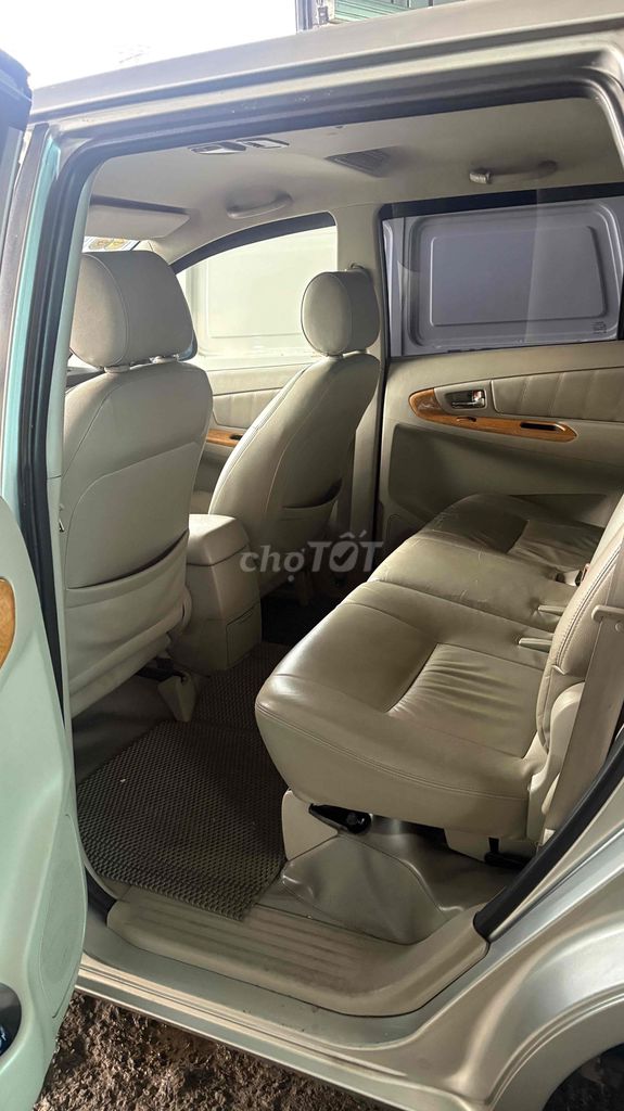 Toyota Innova 2011 V - 186000 km. Mua bán Ô tô tại Huyện Hóc Môn Tp Hồ Chí Minh được đăng bởi Hoàn  Phát hình 3
