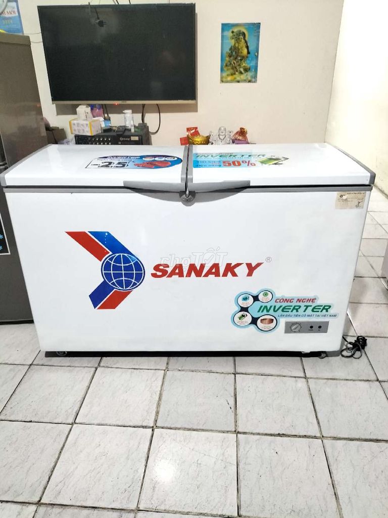 Tủ đông suốt sanaky inverter 350lít