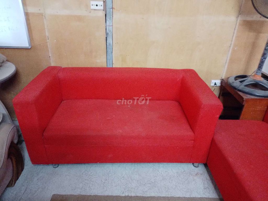 Sofa đệm nỉ còn rất căng mặt và tốt 0,7x1,4m