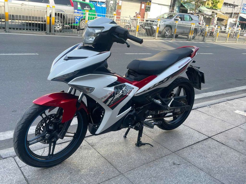 Yamaha Exciter 150 2017 Trắng Đỏ Đen. Mua bán Xe máy tại Quận Tân Phú Tp Hồ Chí Minh được đăng bởi Tuanduy hình 7