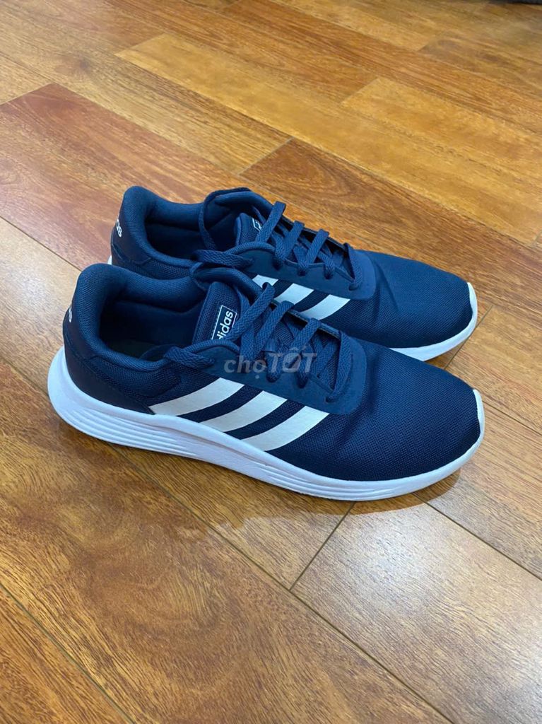 Giày chính hãng Adidas Vải Xanh Navy Size 43. Mua bán Giày dép tại Quận Ba Đình Hà Nội được đăng bởi long hình 1