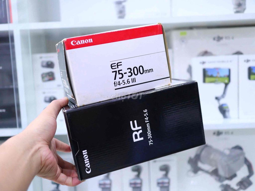 Bán 2 lens Canon 75-300 ngàm EF,RF. Mua bán Máy ảnh, Máy quay tại Thành phố Thủ Dầu Một Bình Dương được đăng bởi Chinh Lee hình 1
