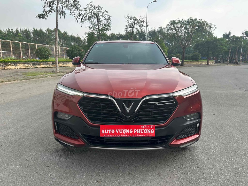 VinFast Lux SA 2.0AT Đăng ký 2021