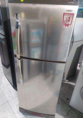 Tủ lạnh 240 lít Sanyo đẹp chất lượng
