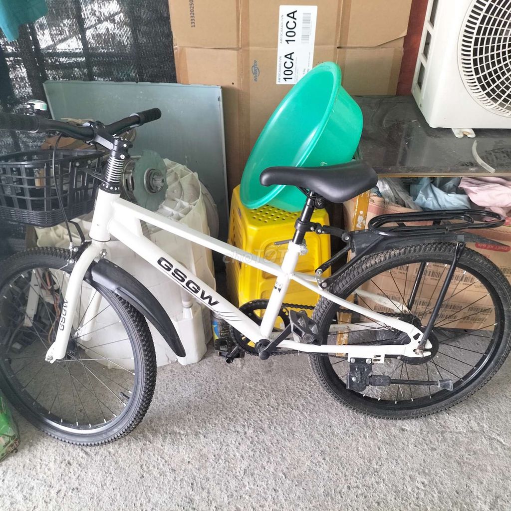 Xe đạp cho bé tu 8-12tuoi. Mua bán Xe đạp tại Thành phố Dĩ An Bình Dương được đăng bởi mimi hình 3