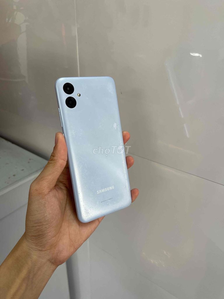 Cần thanh lý Sam Sung A04E full chức năng rẻ. Mua bán Điện thoại tại Thành phố Qui Nhơn Bình Định được đăng bởi Gia Long hình 1