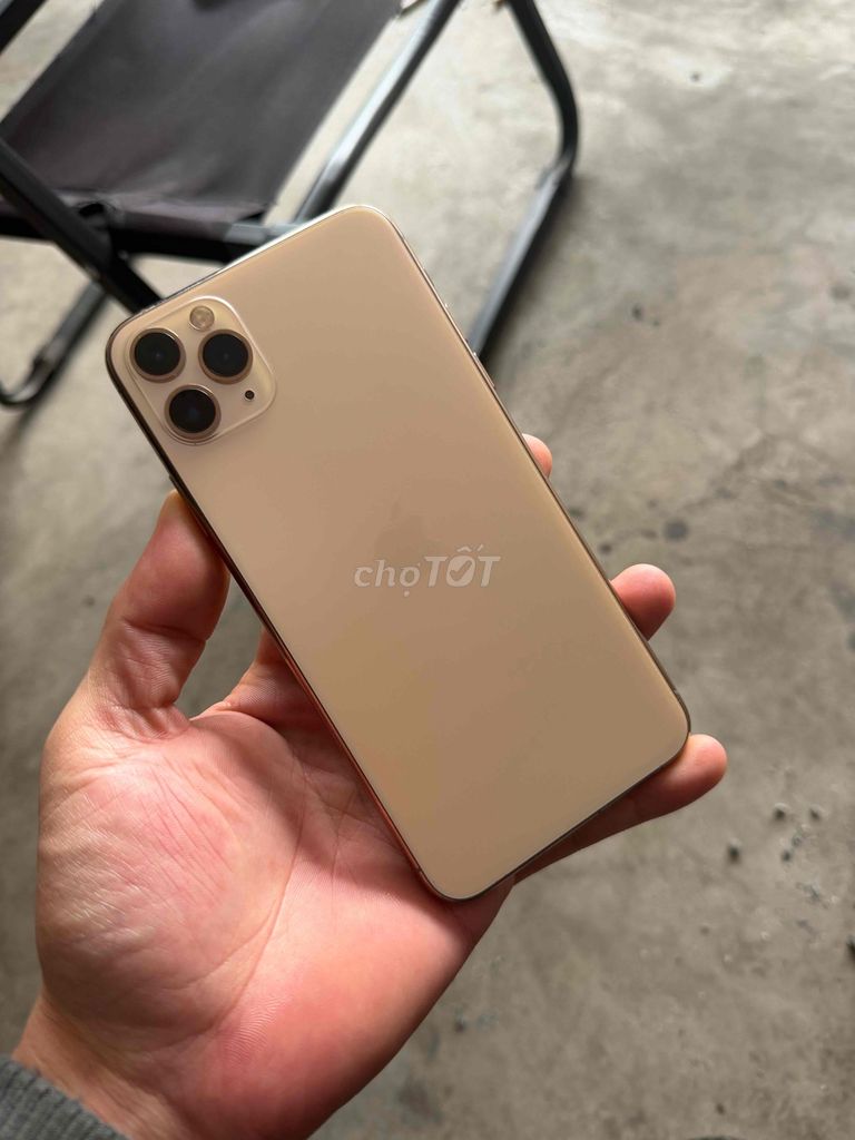 iPhone 11 Pro Max 64GB Vàng. Mua bán Điện thoại tại Thành phố Đà Lạt Lâm Đồng được đăng bởi LỘC ĐÀ LẠT hình 1
