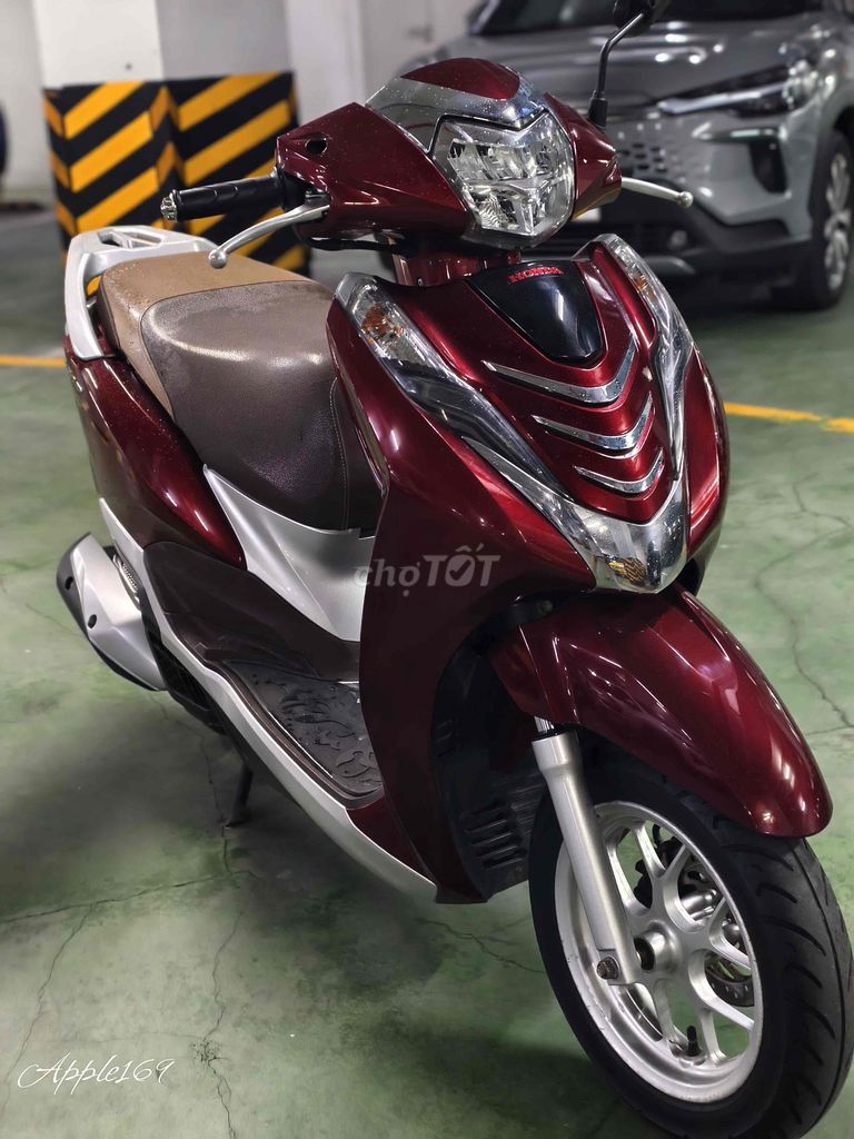 Lead đỏ 125cc 2val đèn Led Smartkey. Mua bán Xe máy tại Quận 6 Tp Hồ Chí Minh được đăng bởi LỘC hình 6