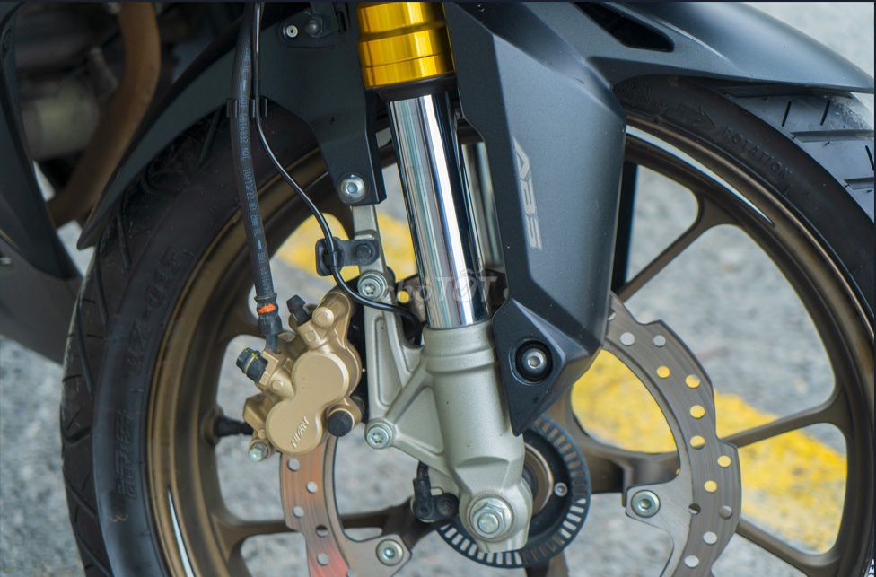 CBR150r 2024 Đen tem vàng đồng bản đặc biệt. Mua bán Xe máy tại Thành phố Thủ Đức Tp Hồ Chí Minh được đăng bởi Quân Vũ hình 7