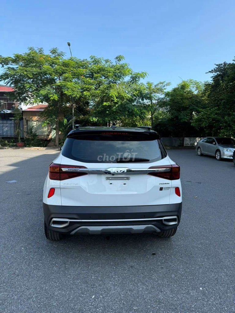 2023 Premium 1.6 AT - 12000 km. Mua bán Ô tô tại Huyện An Dương Hải Phòng được đăng bởi Mr Quý hình 10