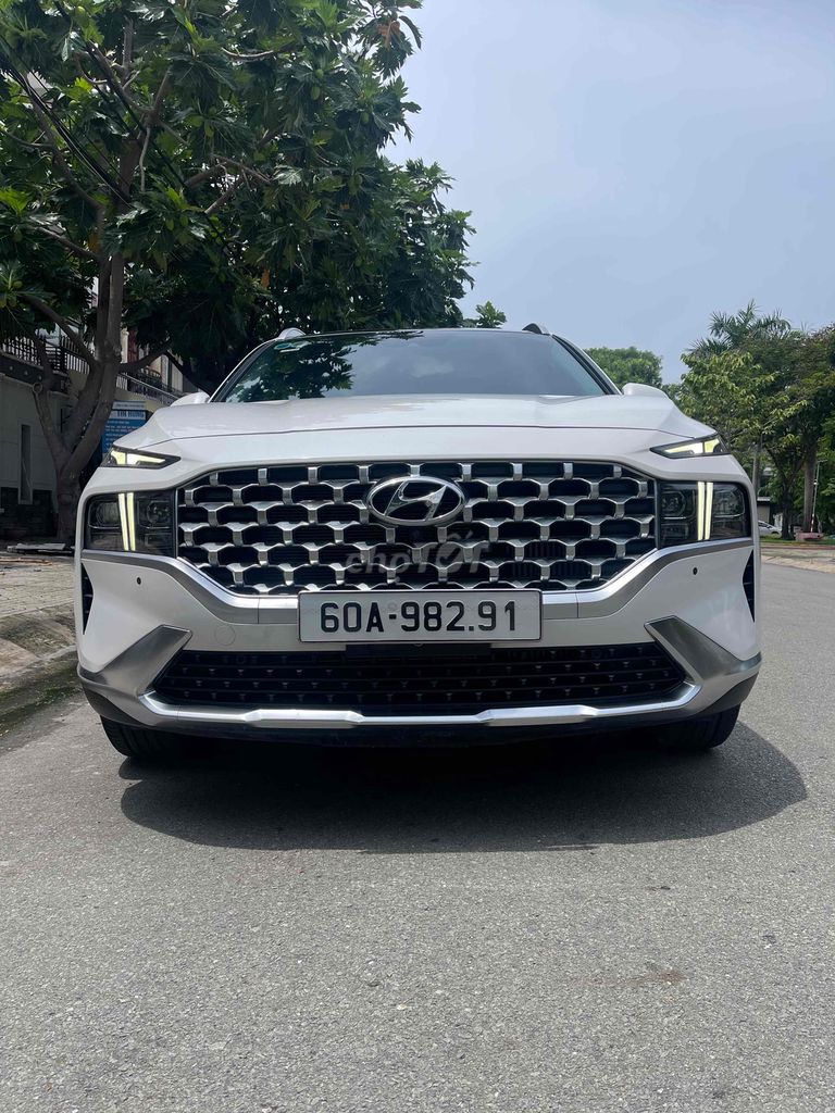 HYUNDAI SANTAPE dầu ,Mode2022, hai cầu , phom mới