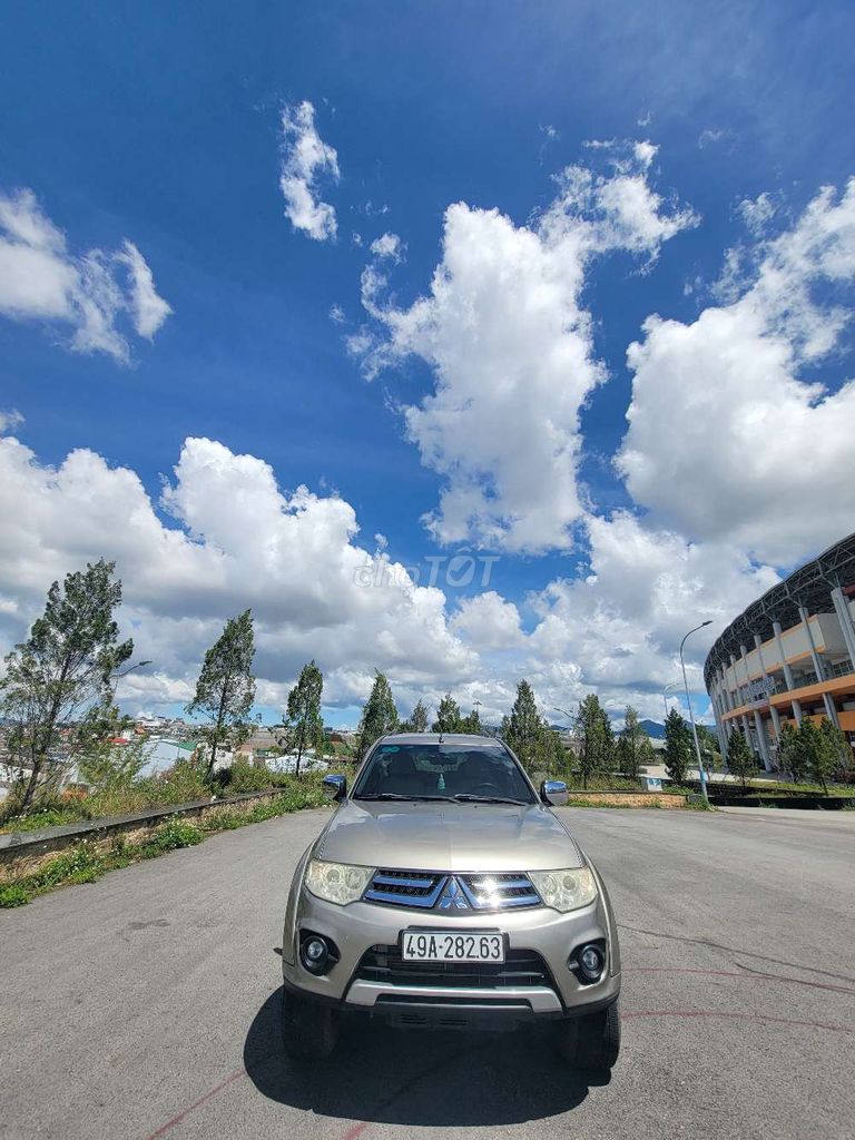 Mitsubishi 2014 D 4x2 MT - 128 km. Mua bán Ô tô tại Thành phố Đà Lạt Lâm Đồng được đăng bởi Bao Hung hình 1