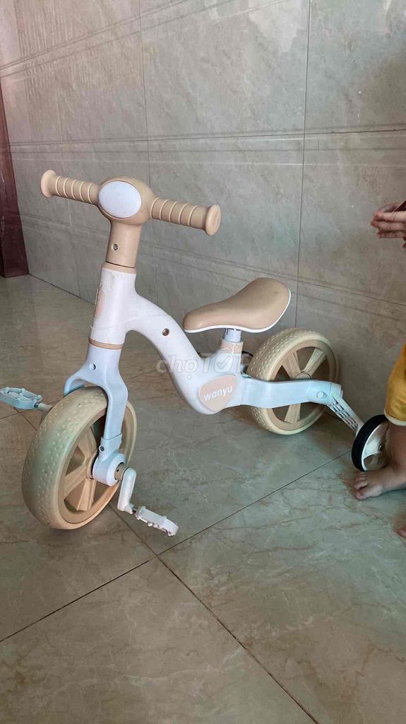 XE ĐẠP CHO BÉ NHỎ TUỔI. Mua bán Mẹ và bé tại Huyện Bình Chánh Tp Hồ Chí Minh được đăng bởi Tiệm đồ nhỏ xinh hình 1