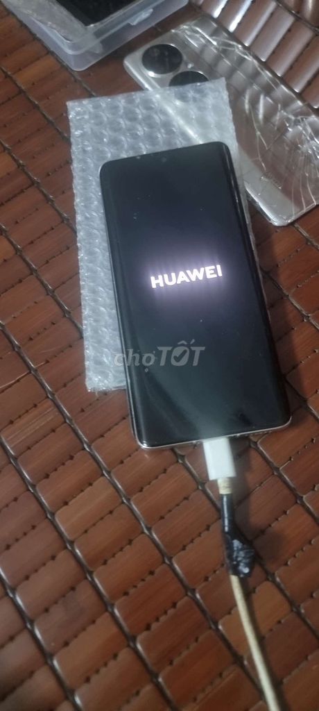 Huawei P50 Pro Xanh Hỏng CPU. Mua bán Điện thoại tại Thành phố Vĩnh Yên Vĩnh Phúc được đăng bởi bảo Bảo  hình 1