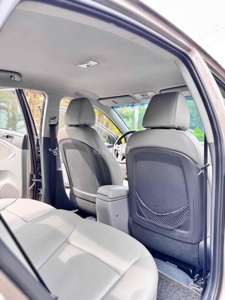 Hyundai Accent 2013 1.4 AT - 90000 km. Mua bán Ô tô tại Quận Gò Vấp Tp Hồ Chí Minh được đăng bởi Ms Thư  hình 12