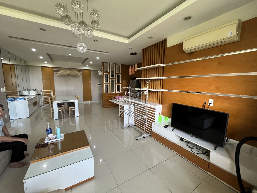 Cho thuê CH Riverpark Residence 130m2, view sông, full nội thất giá rẻ