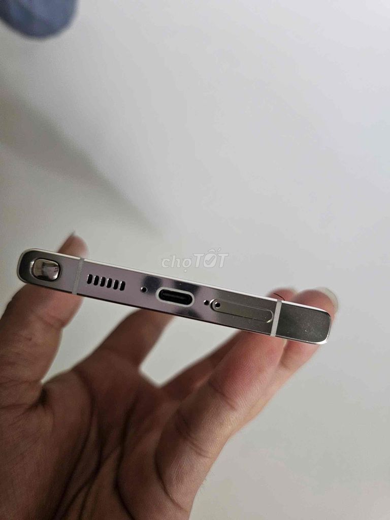 Samsung Galaxy S23 Ultra 512GB Hàn Quốc. Mua bán Điện thoại tại Quận Hải Châu Đà Nẵng được đăng bởi Lona Nguyễn hình 1