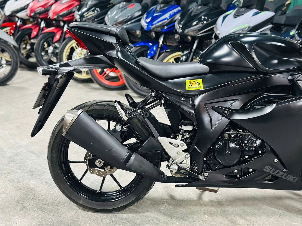 XE MÁYTHANH TÙNG_GSX 150R ĐEN NHÁM CHUẨN 5000KM. Mua bán Xe máy tại Quận Nam Từ Liêm Hà Nội được đăng bởi THANH TÙNG hình 4
