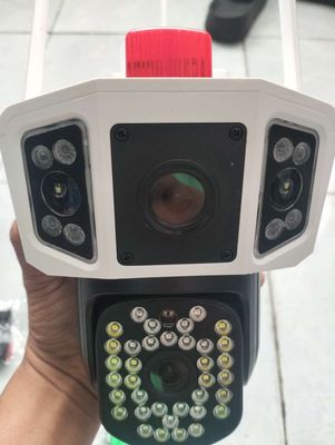 [THANH LÝ] Camera Yoosee chính hãng 3 mắt 3 mh. Mua bán Máy ảnh, Máy quay tại Quận Ninh Kiều Cần Thơ được đăng bởi KẸT QUÁ CÓ GÌ BÁN ĐÓ