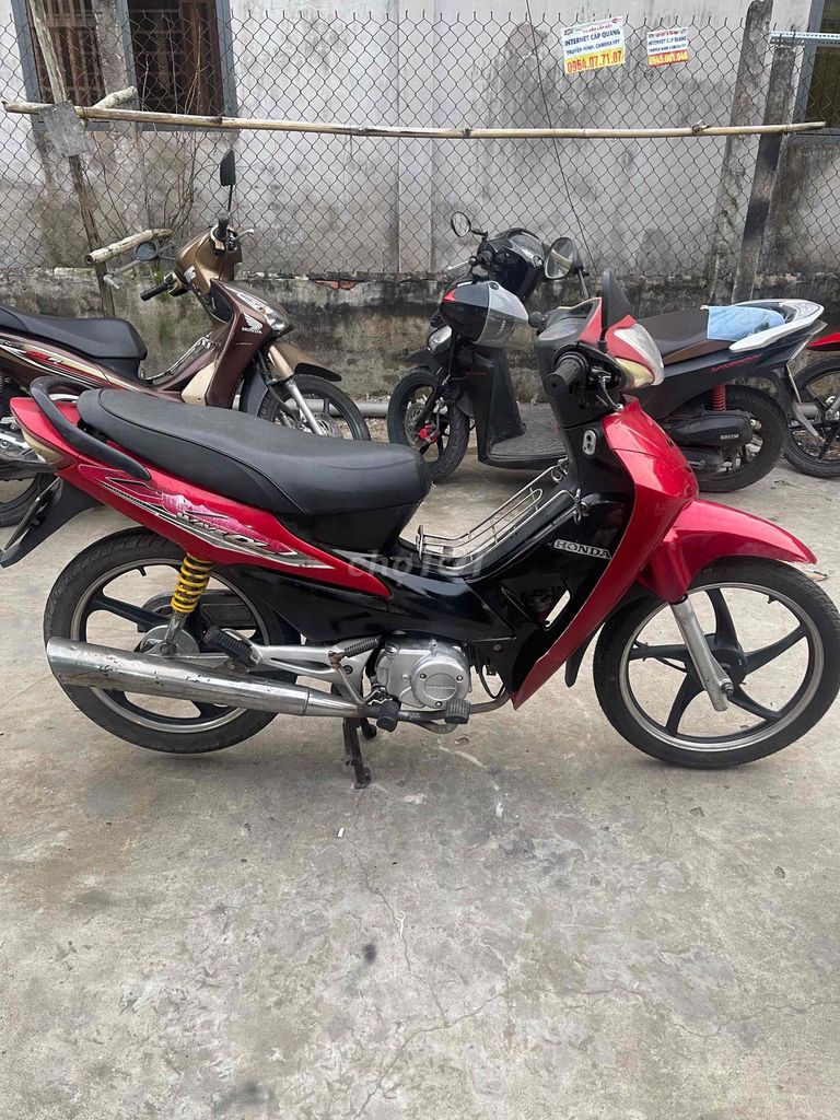 Honda Wave TQ màu Đỏ máy êm bình đè bánh mân. Mua bán Xe máy tại Quận Cái Răng Cần Thơ được đăng bởi Cầm Đồ Minh Tấn hình 1