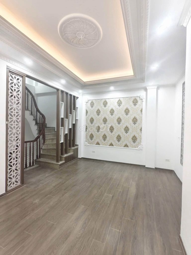 Продается дом в Ту Хиепе, 35 м², 5 этажей, 4 спальни